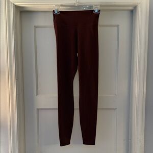 Maroon High-Waisted Nike Leggings